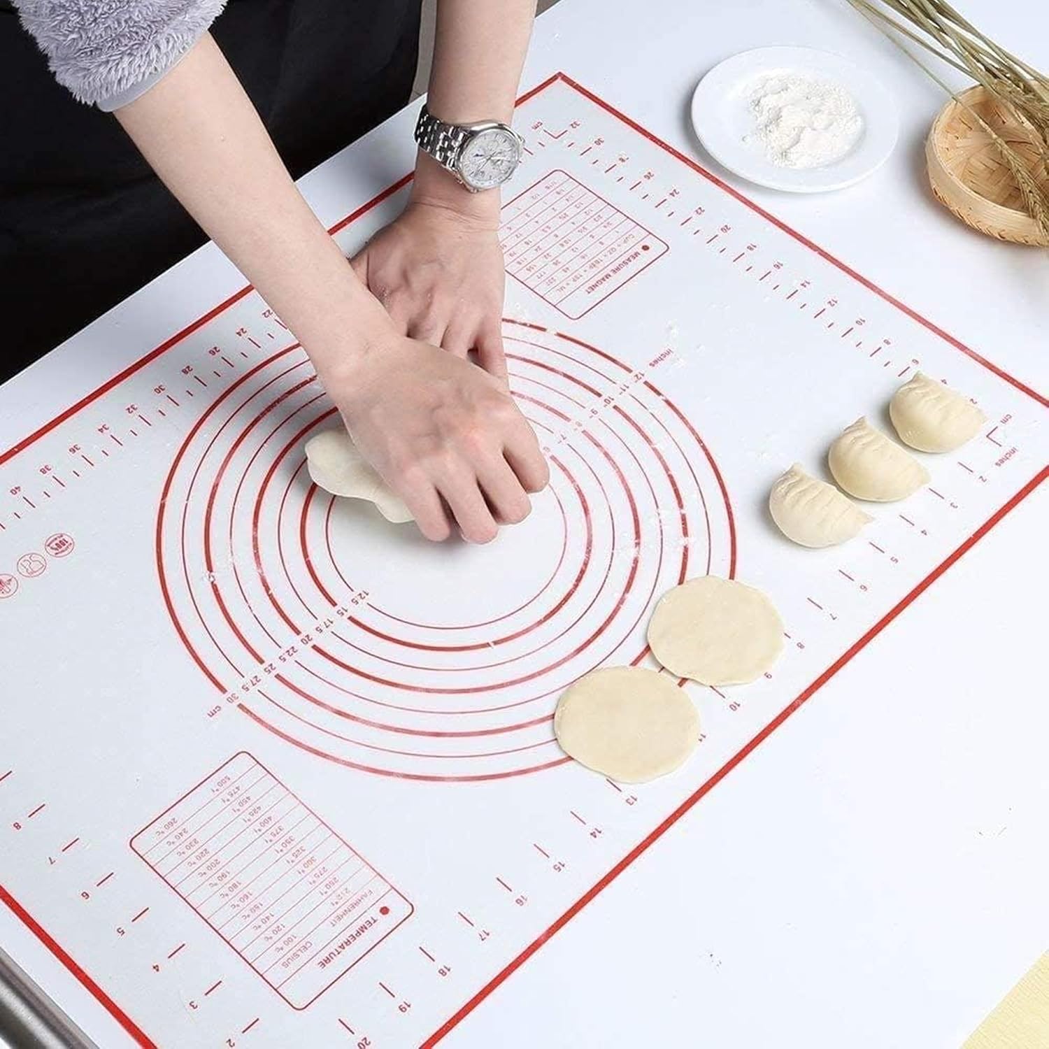 Cutting EDGE Silicone Baking Mat - Non Stick & Stretchable Ideal for Baking, Chapati Atta Kneading, Fondant, Thick and Large Rolling Mat with Measurments