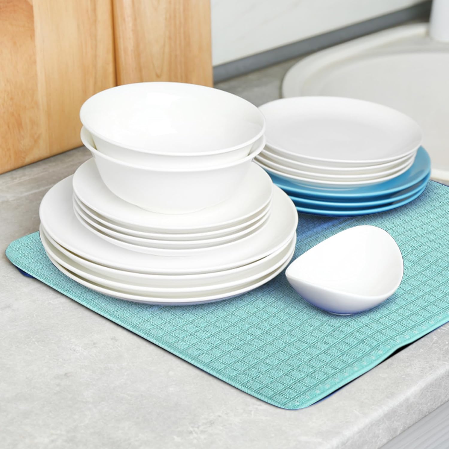 Quick Dry Water Absorbent Pad for Dish, Bowl Plates, Tableware, Light Green